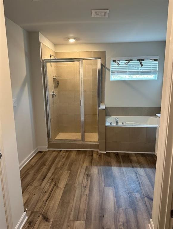 Building Photo - 741 Pt Pl Dr