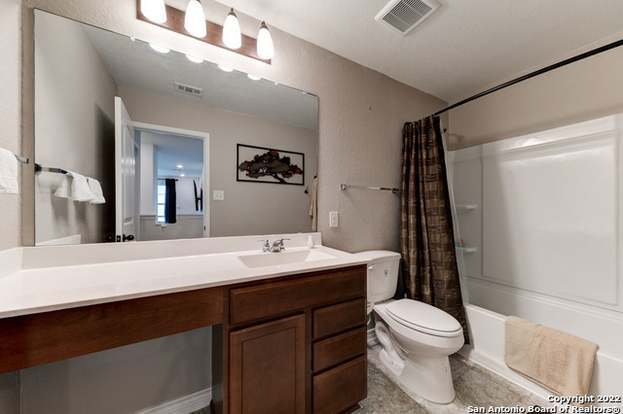 Building Photo - 3011 Comanche Crossing