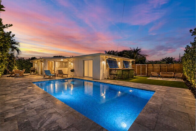 Building Photo - 549 Fairwind Dr