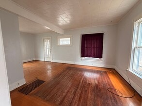 Building Photo - 1239 6th Ave N