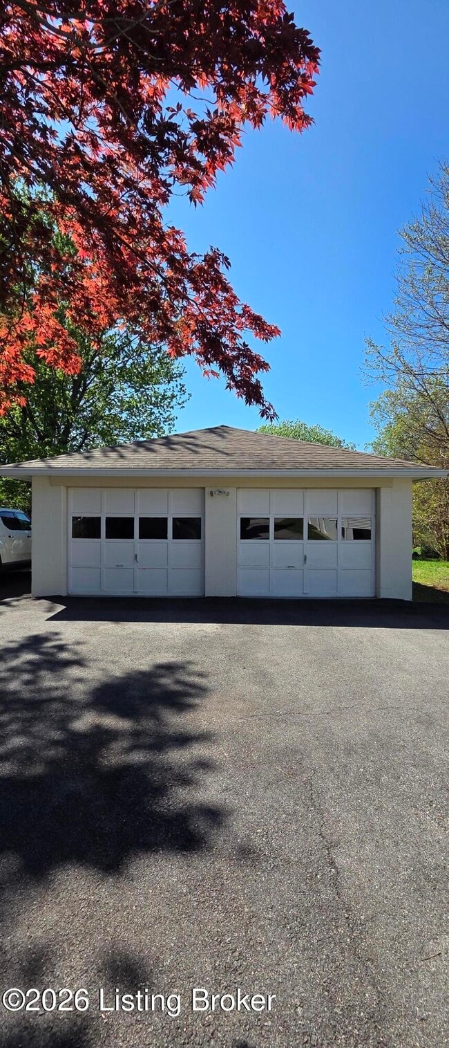 Building Photo - 3814 Taylorsville Rd