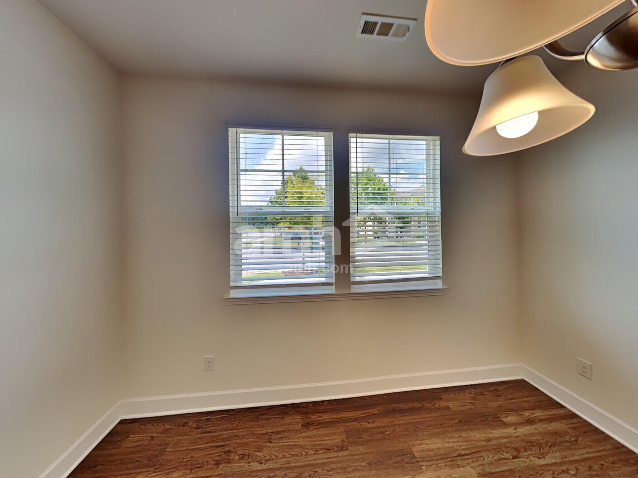 Building Photo - 5083 Trailwater Dr