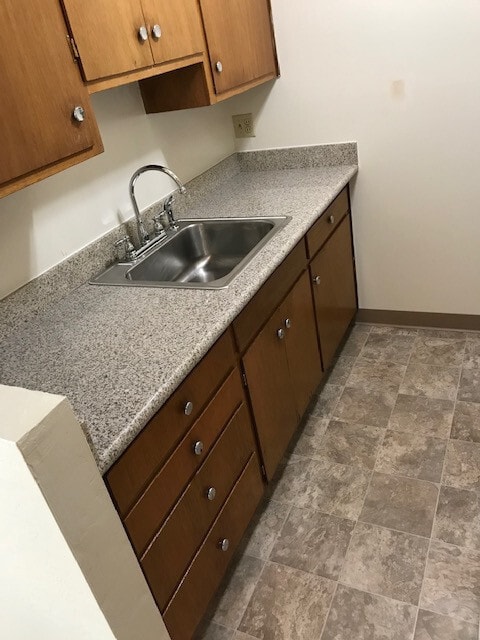 Building Photo - This is a great 1-bdr right in the heart of Berkeley