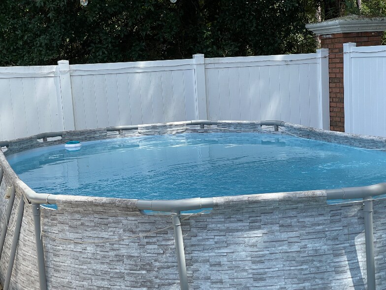 Building Photo - 3703 Alcove Dr