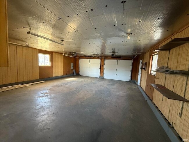 Building Photo - 4126 W Belle Ave