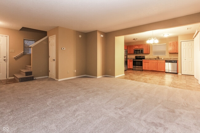 Building Photo - 1742 Elijah Blue Dr