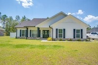 Building Photo - 2023 built modern open layout home on an acre lot in Milton just off Hwy 90