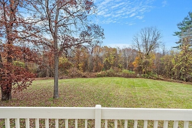 Building Photo - 39 Monadnock Dr