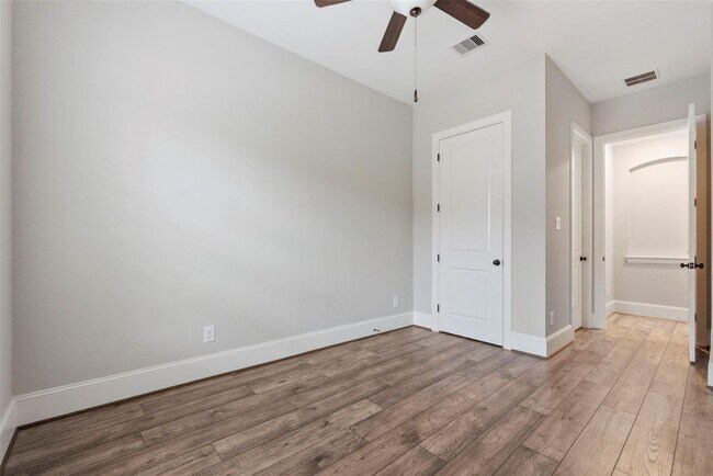 Building Photo - 17703 Sequoia Kings Dr