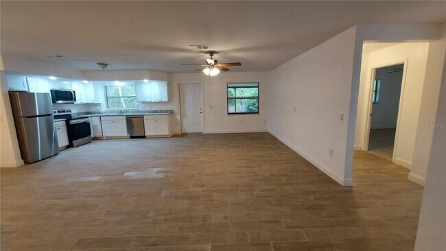 Building Photo - 9700 SW 209th Ct