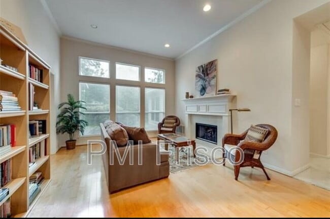 Building Photo - 7918 Ruskin Cir