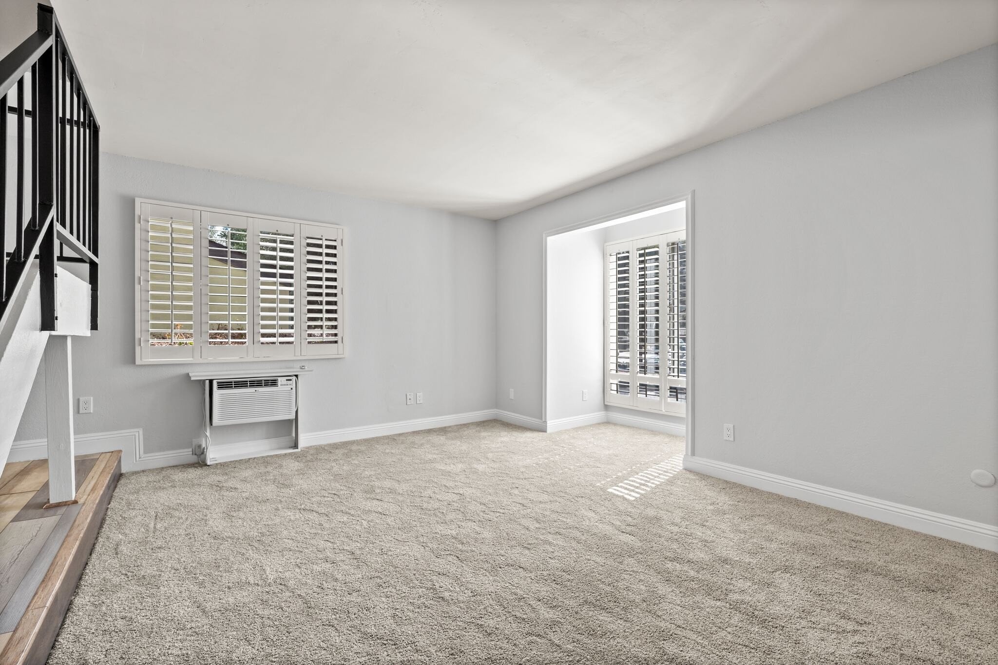 Building Photo - 7930 Mission Center Ct