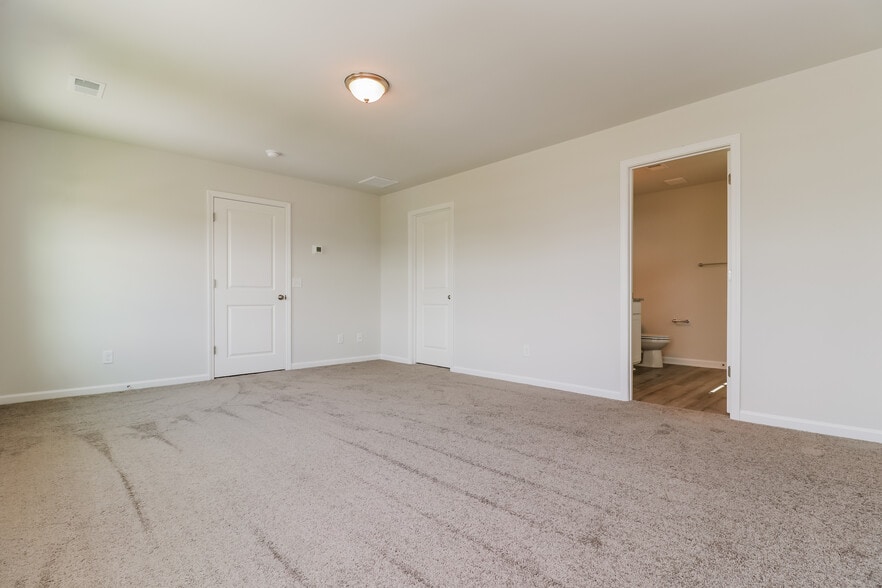 Building Photo - 20 Wilkins Rd