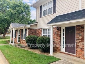 Building Photo - 112 Silverbrook Drive