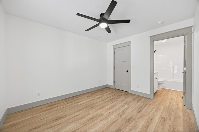 Building Photo - *August 2026* - Brand New 5 Bed, 5.5 Bath Townhome!