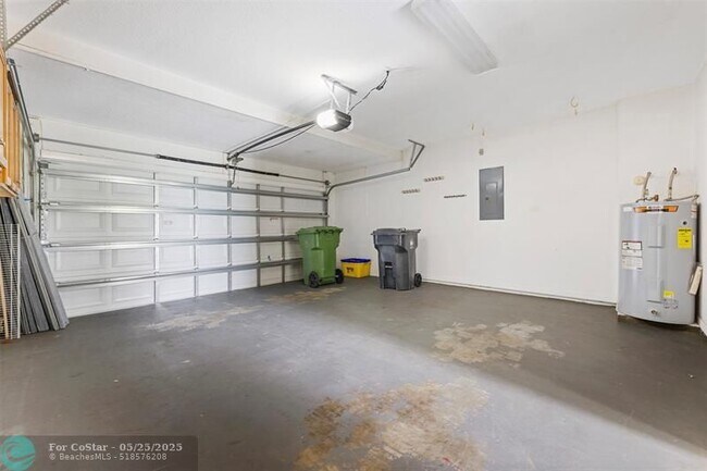 Building Photo - 3808 Miramontes Cir