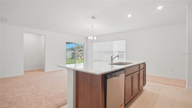 Building Photo - 2942 Lavanda Dr