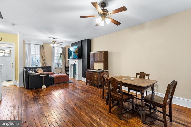 Building Photo - 2718 W Jefferson St