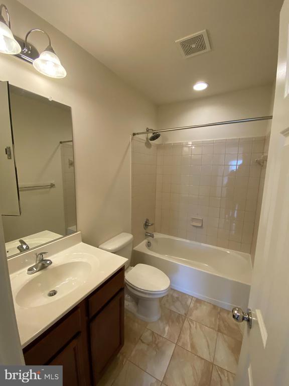 Building Photo - 104 Brasstown Loop