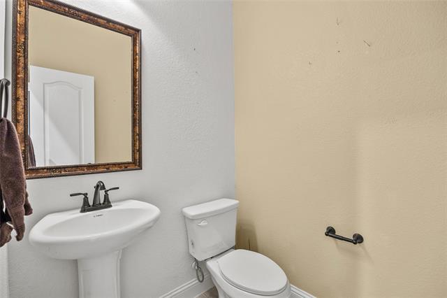 Building Photo - 2914 Lampasas Dr