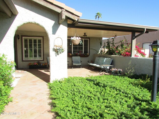 Primary Photo - 9438 E Michigan Ave