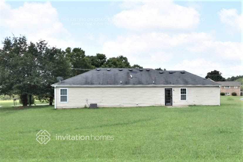 Building Photo - 2730 Moon Rd