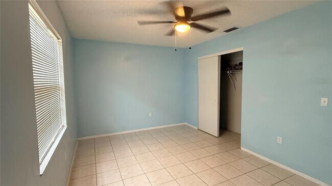 Building Photo - 7846 Royal Hart Dr