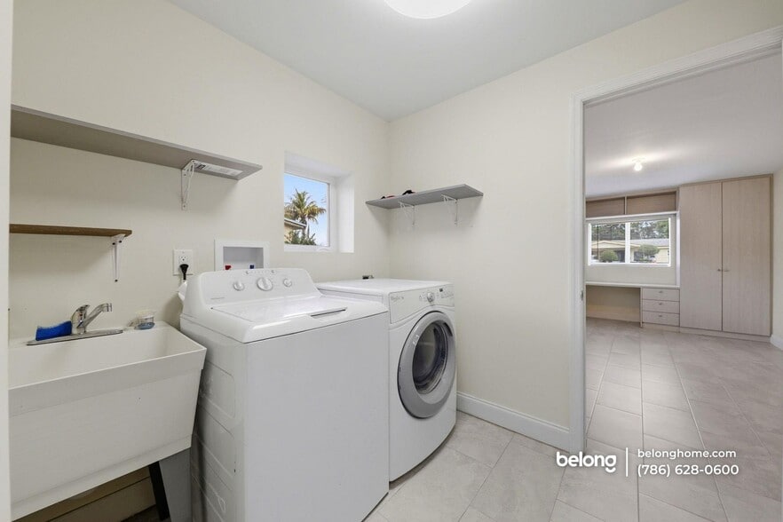 Building Photo - 2631 NW 47th Ave