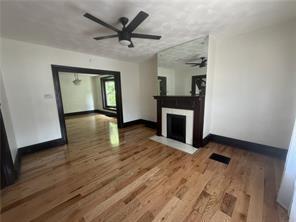 Building Photo - 325 N Balph Ave