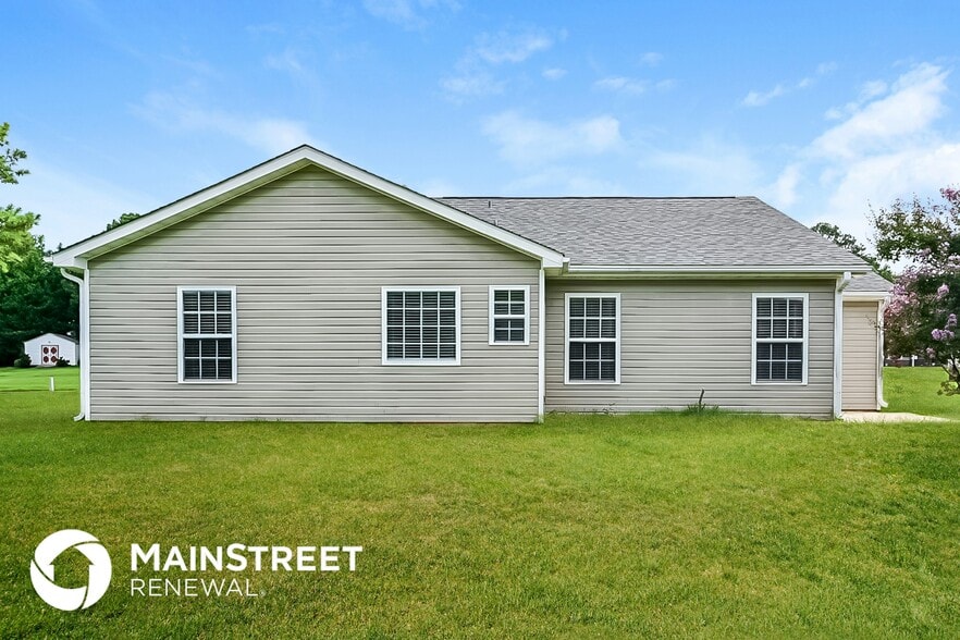 Building Photo - 415 Princely Ct