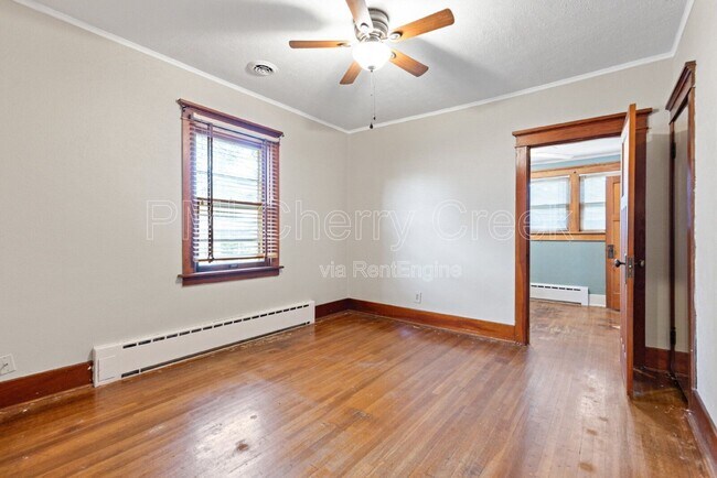 Building Photo - 4360 Winona Ct