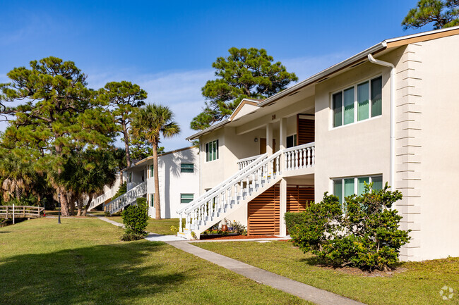 Condo Style Living with only 4 units per building - The Pines Resort and Apartments