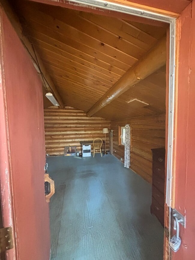 Building Photo - 2631 Horsetail Trail