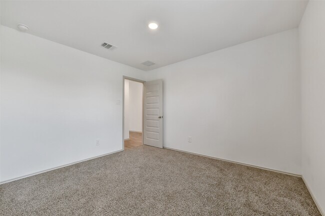 Building Photo - 9710 Wall St