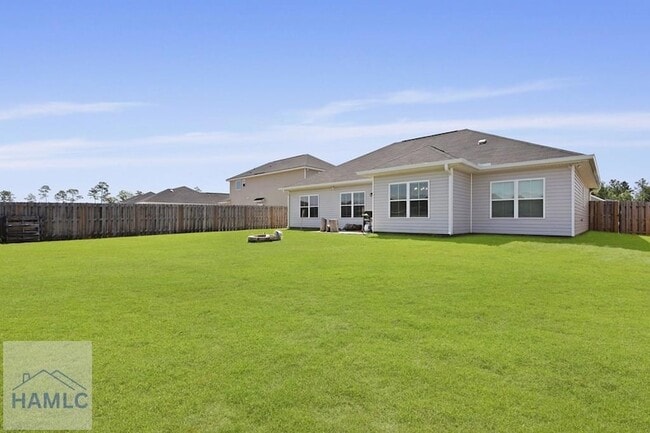 Building Photo - 568 Abode Ave