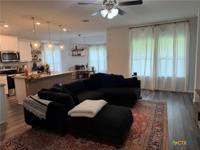 Building Photo - 5630 Baffin Ln