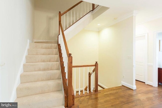 Building Photo - 4062 Mansion Dr NW