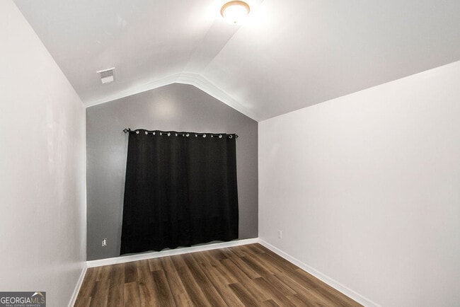 Building Photo - 130 Enon Mill Ln