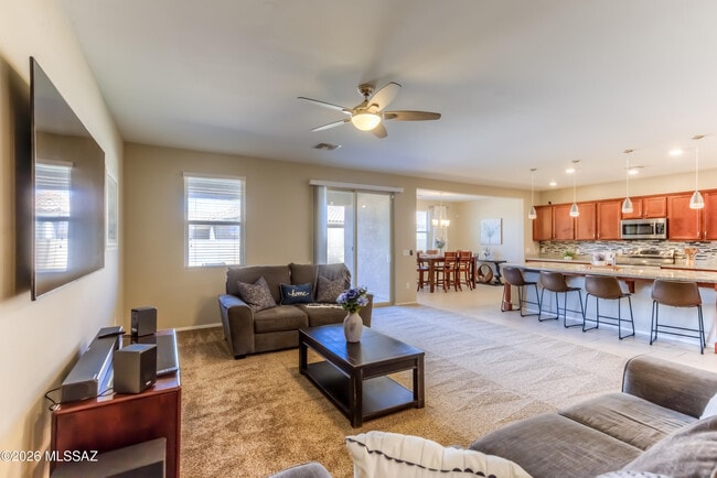 Building Photo - 9116 W Silver Cholla Dr