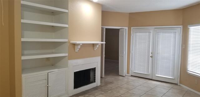 Building Photo - 5550 Spring Valley Rd