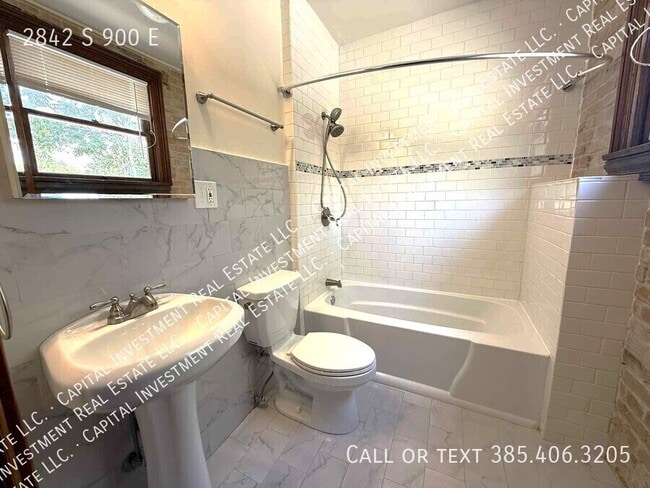 Building Photo - 2842 S 900 E