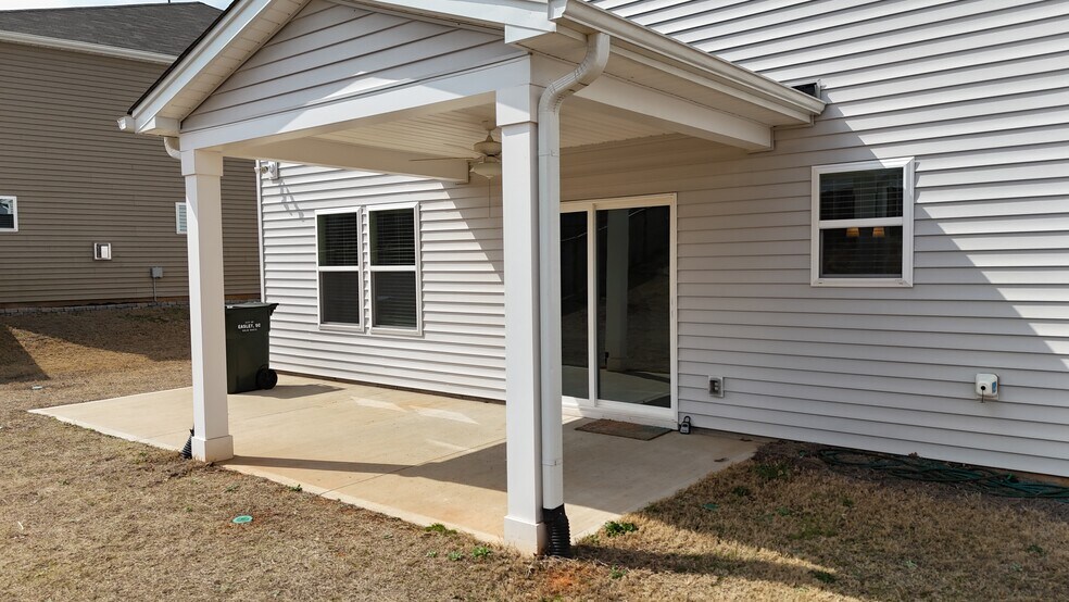 Building Photo - 359 Anna Gray Cir