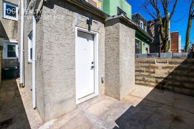 Building Photo - 1939 S 18th St