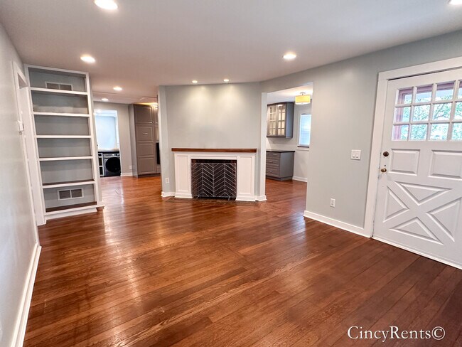 Building Photo - 4200 Grove Ave