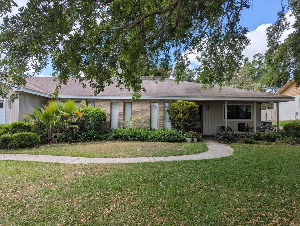 Building Photo - 917 Fairlington Dr