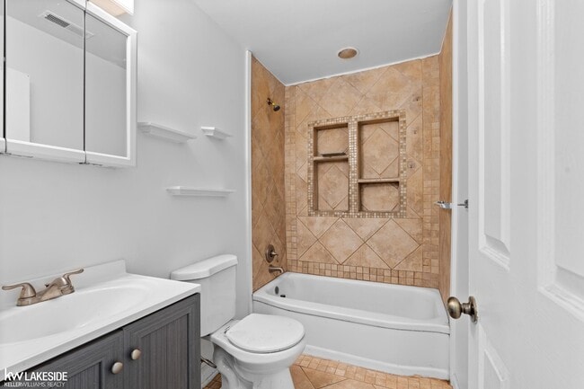 Building Photo - 21222 Atlantic Ave