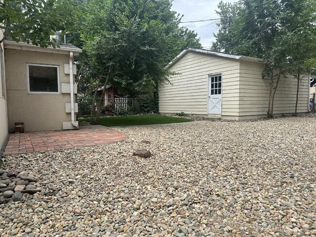 Building Photo - Great Platt Park Home