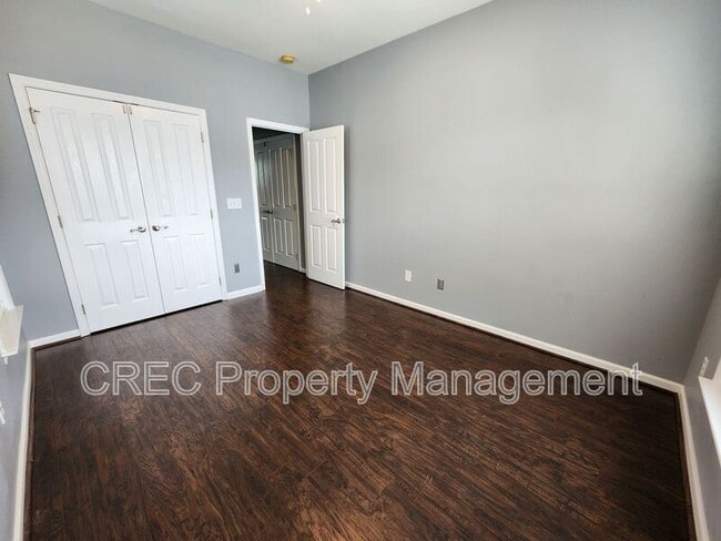 Building Photo - 103 Foxglove Ave