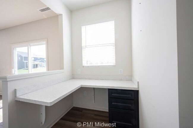 Building Photo - 6809 Blackwater Ln