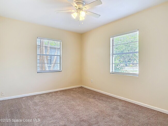 Building Photo - 1590 Hilldale Rd